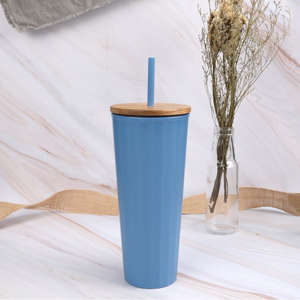 NWT Mainstays 30-Ounce Eco-Friendly Plastic Textured Tumbler with Wood Lid, Blue